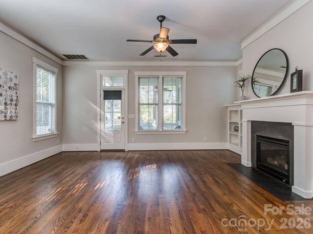 1427 Tippah Park Court, Charlotte, NC 28205