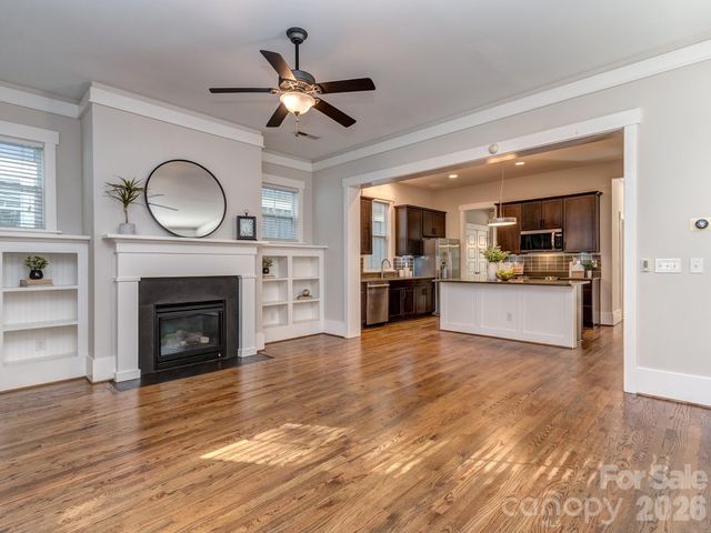 1427 Tippah Park Court, Charlotte, NC 28205