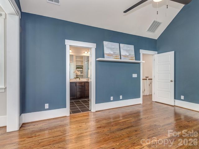 1427 Tippah Park Court, Charlotte, NC 28205