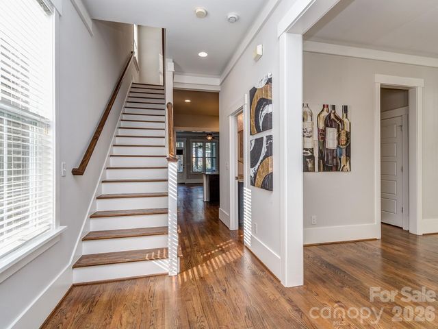 1427 Tippah Park Court, Charlotte, NC 28205