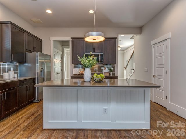 1427 Tippah Park Court, Charlotte, NC 28205