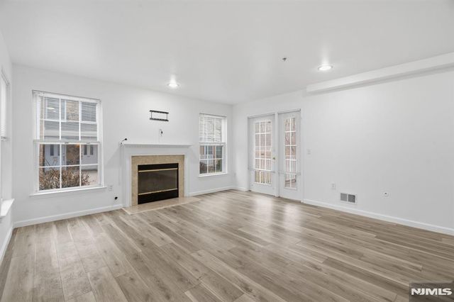 116 Chariot Court 116, Piscataway, NJ 08854