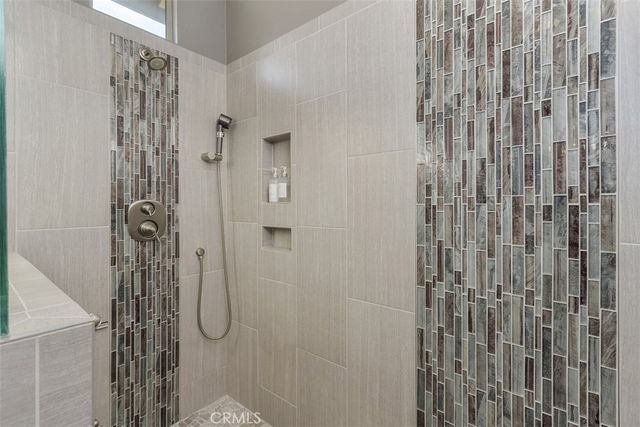 28064 Oakhaven Lane, Menifee, CA 92584