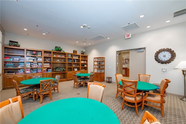28064 Oakhaven Lane, Menifee, CA 92584