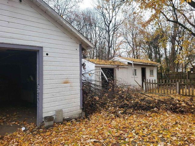 2012 March Street, Kalamazoo, MI 49001