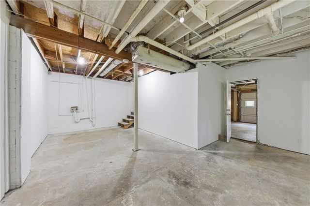 2670 Tucson Way, Powder Springs, GA 30127