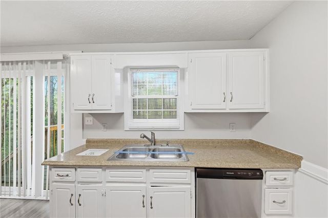 2670 Tucson Way, Powder Springs, GA 30127