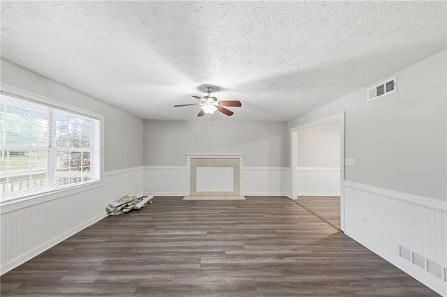 2670 Tucson Way, Powder Springs, GA 30127