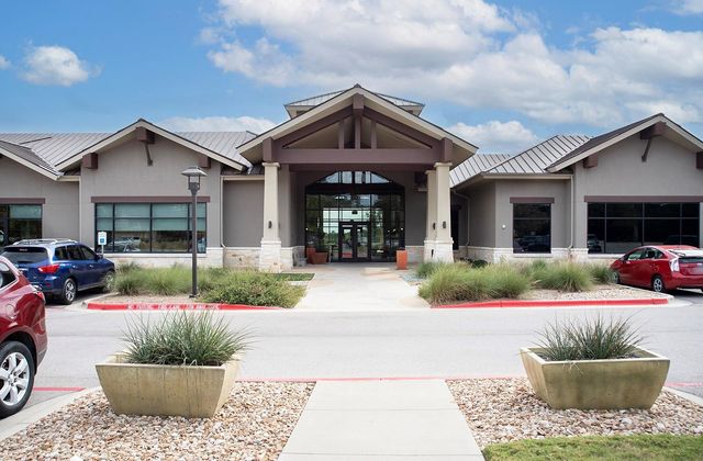 705 Holiday Creek LN, Georgetown, TX 78633