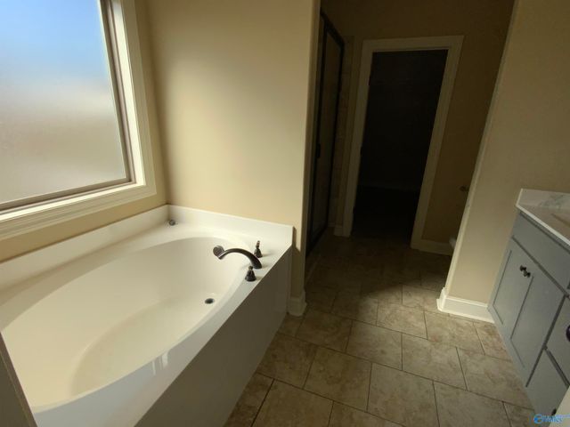 111 Fawn Forest Drive, New Market, AL 35761