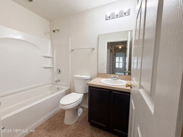 11862 ALEXANDRA Drive, Jacksonville, FL 32218