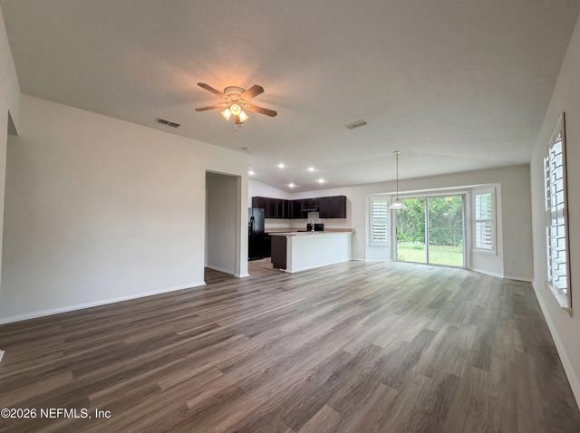 11862 ALEXANDRA Drive, Jacksonville, FL 32218