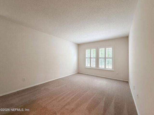 11862 ALEXANDRA Drive, Jacksonville, FL 32218