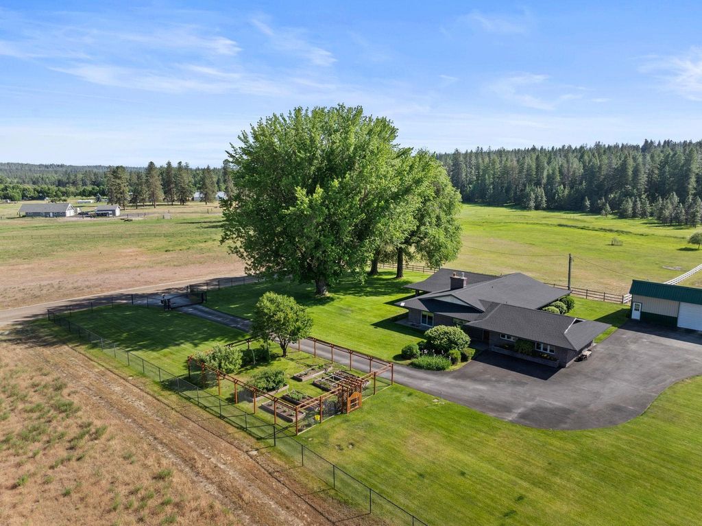 24415 N Crescent Rd, Chattaroy, WA 99003 photo 19