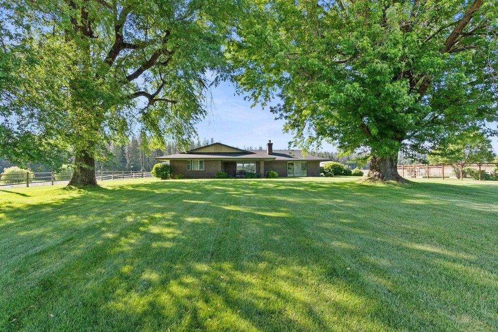 24415 N Crescent Rd, Chattaroy, WA 99003 photo 20