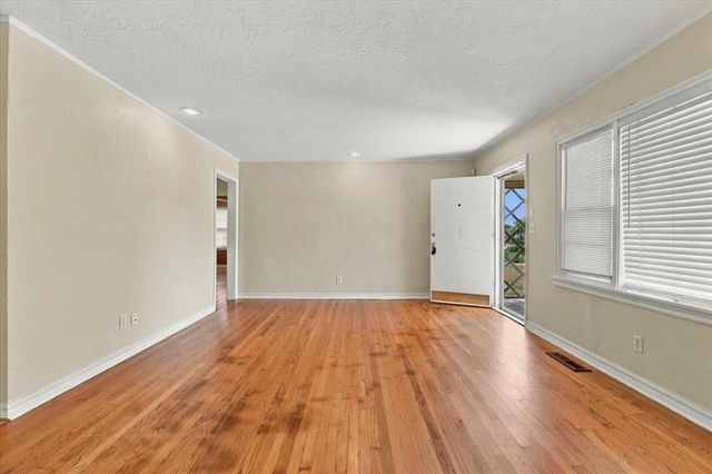 1103 Belford Avenue, Oklahoma City, OK 73116