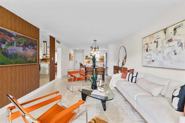 3330 GULF OF MEXICO DRIVE 107D, Longboat Key, FL 34228