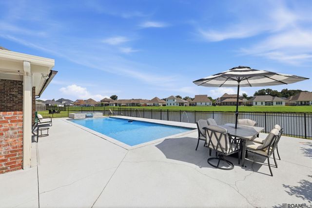 36330 Belle Savanne Ave, Geismar, LA 70734