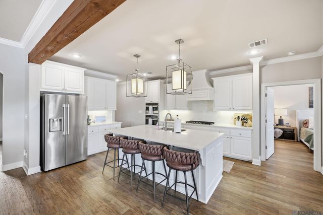 36330 Belle Savanne Ave, Geismar, LA 70734