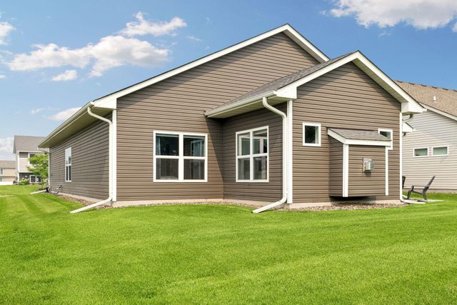 39585 Fawn Avenue, North Branch, MN 55056