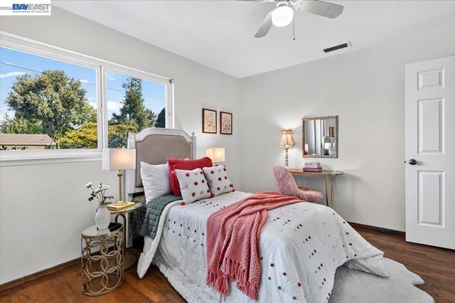 4275 Stanford Way, Livermore, CA 94550
