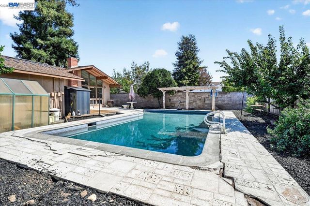 4275 Stanford Way, Livermore, CA 94550