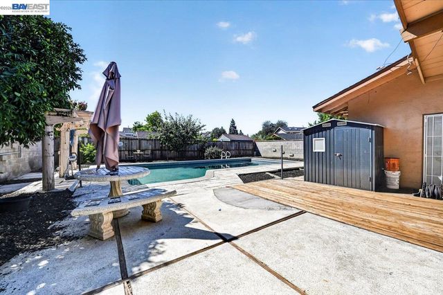 4275 Stanford Way, Livermore, CA 94550