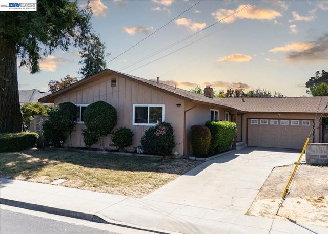 4275 Stanford Way, Livermore, CA 94550