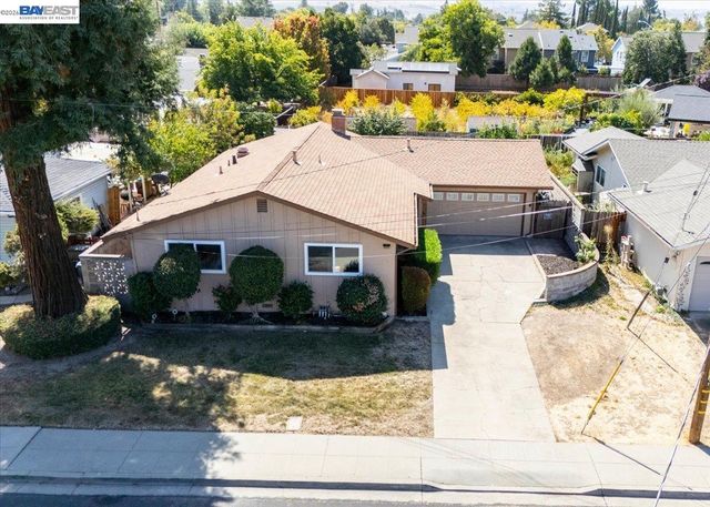 4275 Stanford Way, Livermore, CA 94550