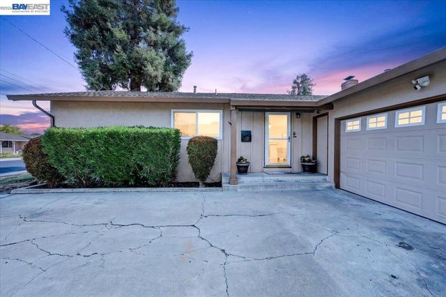 4275 Stanford Way, Livermore, CA 94550