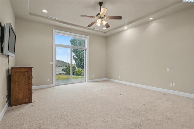 2815 Riverbend, Richland, WA 99353