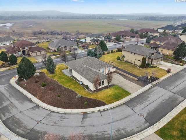 2815 Riverbend, Richland, WA 99353