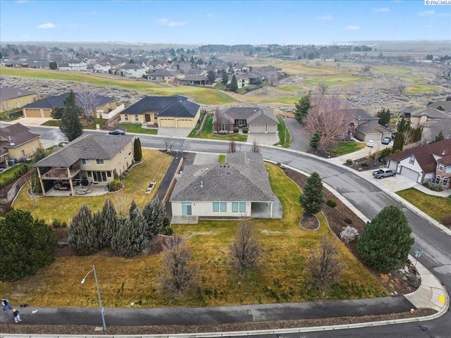 2815 Riverbend, Richland, WA 99353