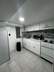 30 Ferdinand Place, New Rochelle, NY 10801