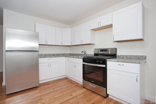 242 Kearsing Parkway F, Monsey, NY 10952