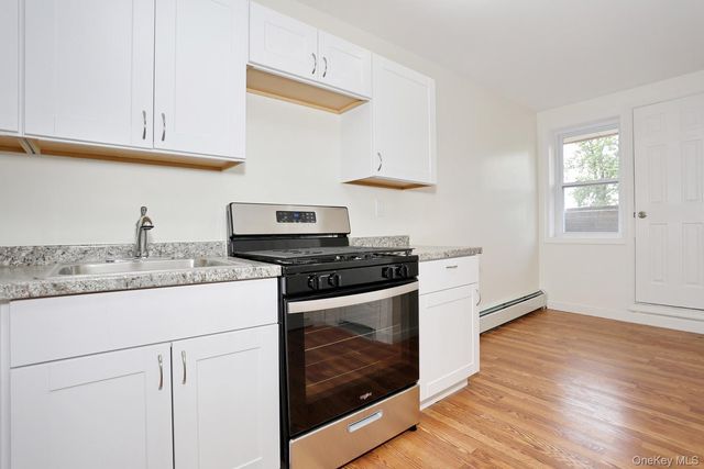 242 Kearsing Parkway F, Monsey, NY 10952