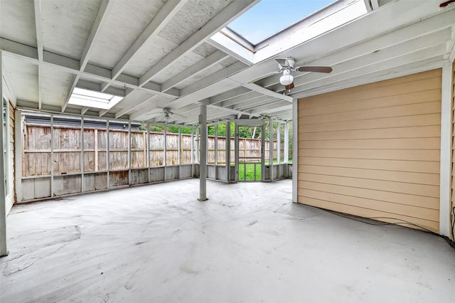 11831 Briar Forest Drive, Houston, TX 77077