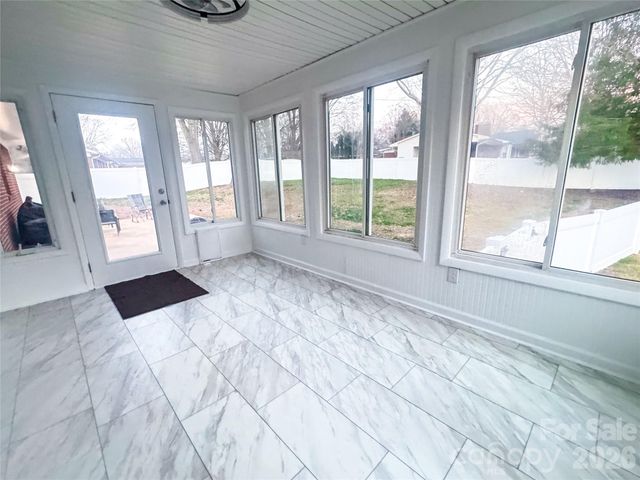 2044 Helen Drive, Gastonia, NC 28054