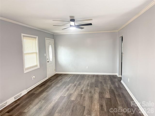 2044 Helen Drive, Gastonia, NC 28054