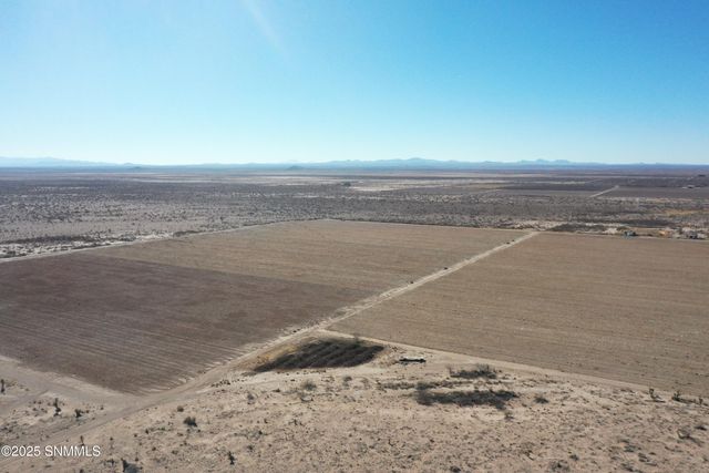 990 SW New Frontier Drive, Deming, NM 88030