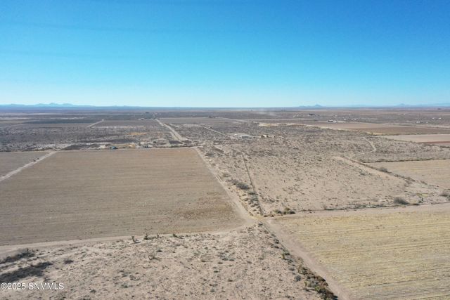 990 SW New Frontier Drive, Deming, NM 88030