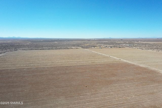 990 SW New Frontier Drive, Deming, NM 88030