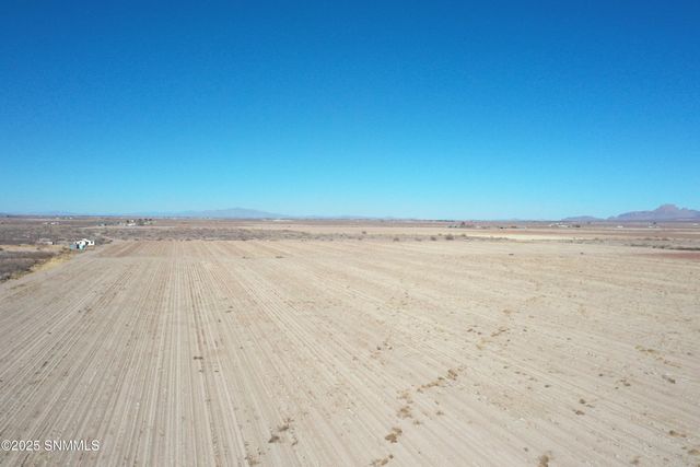 990 SW New Frontier Drive, Deming, NM 88030