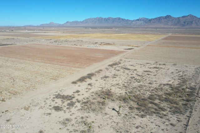 990 SW New Frontier Drive, Deming, NM 88030