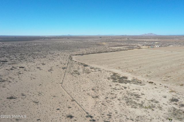 990 SW New Frontier Drive, Deming, NM 88030