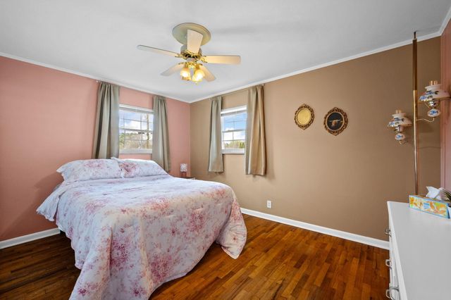 208 Million Street, Athens, TN 37303