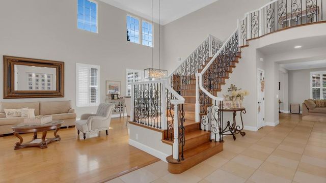 7115 Lahinch Drive, Gilroy, CA 95020