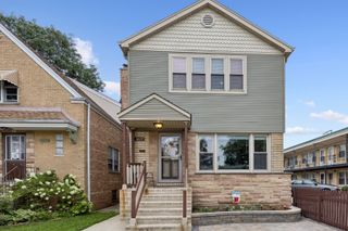 6039 W Montrose Avenue, Chicago, IL 60634
