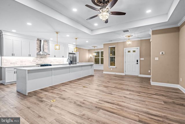 1401 WALNUT ST, Glassboro, NJ 08028