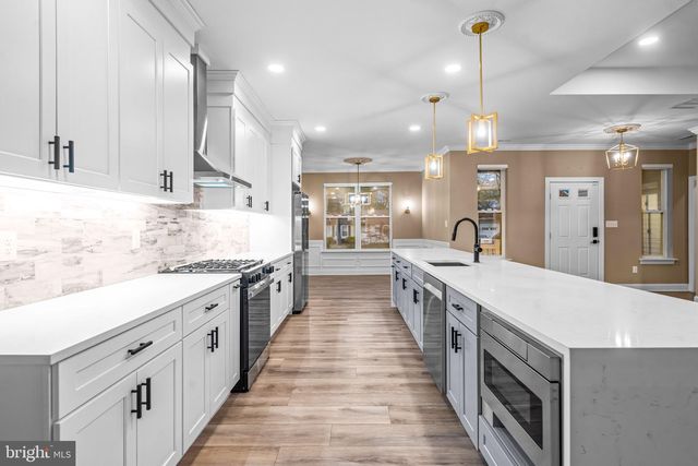 1401 WALNUT ST, Glassboro, NJ 08028